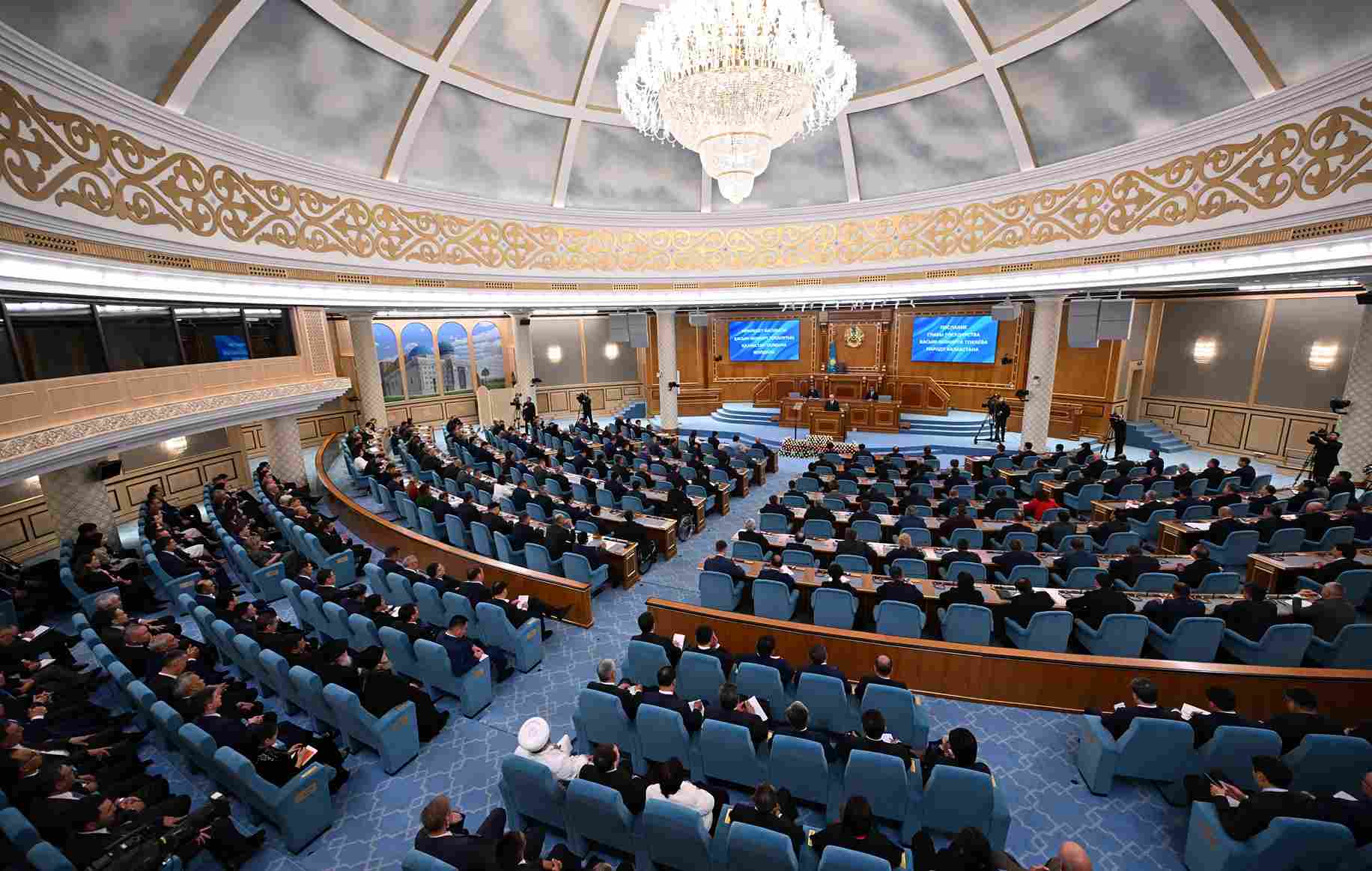 Политическое очищение. Нюансы реформы парламента РК